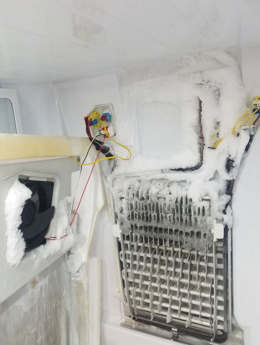 Fridge Gas Filling service at home