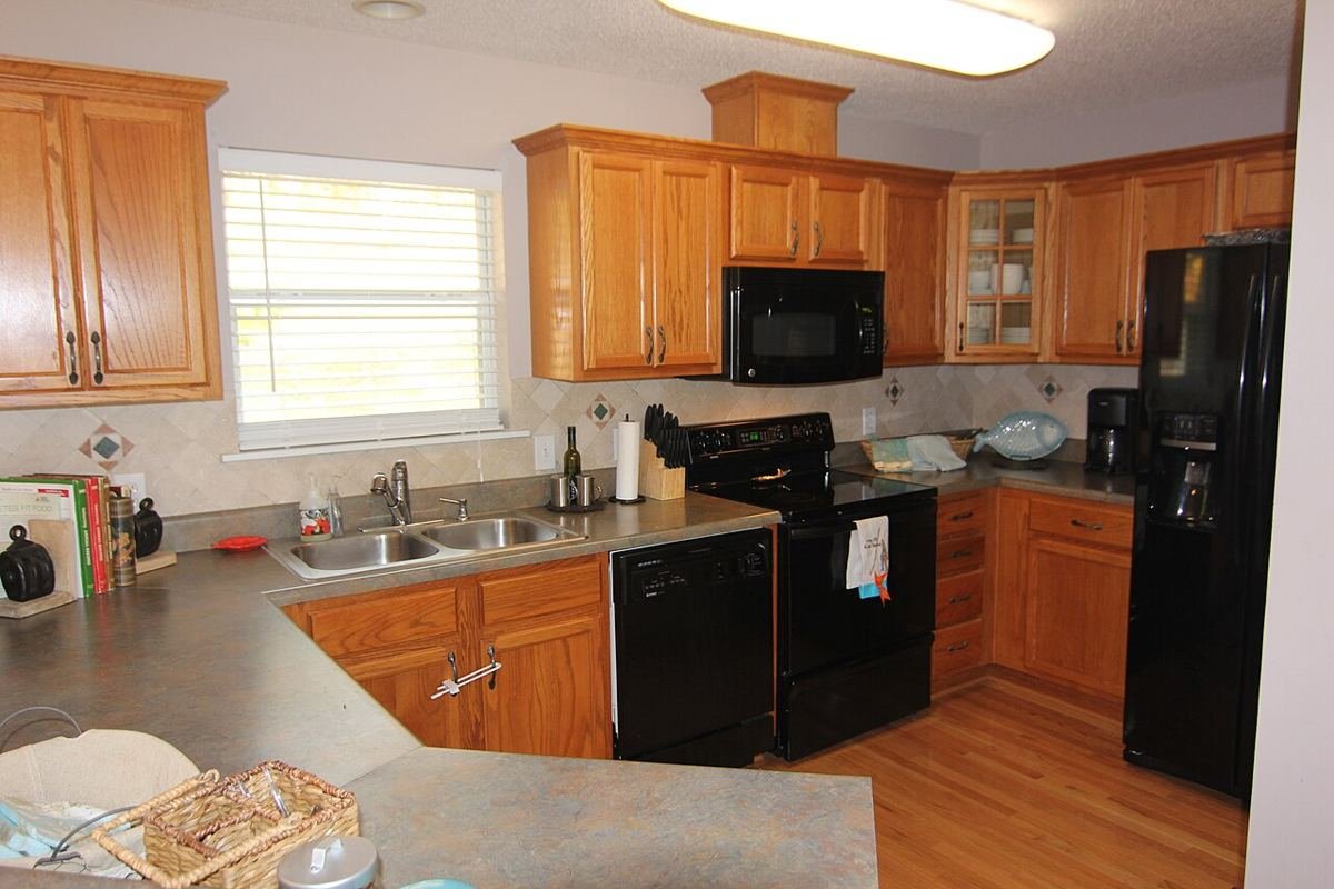 Home kitchen appliances repair service